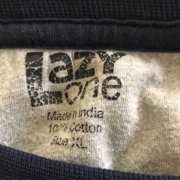 Night Shirt by Lazy Lone - Picture 3 of 3